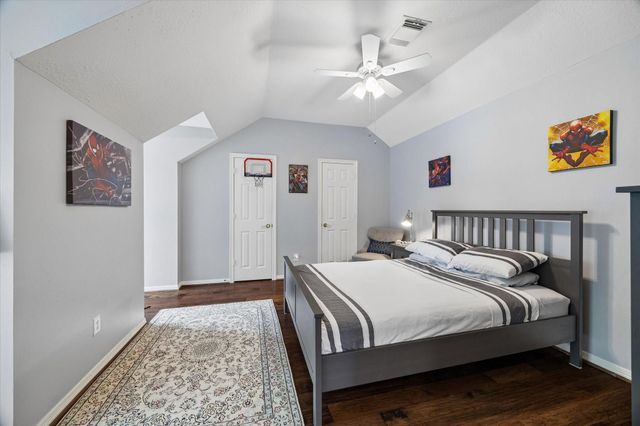 1507 Kennebeck Place, Houston, TX 77077