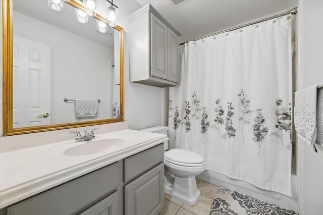 1507 Kennebeck Place, Houston, TX 77077
