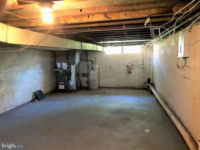 1494 ORMOND AVE, Camden, NJ 08103