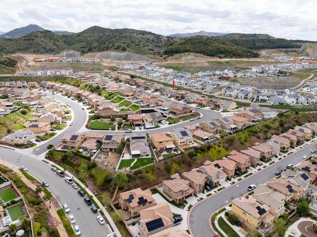 411 Calabrese Street, Fallbrook, CA 92028