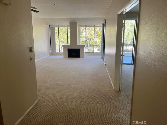 230 LILLE LANE 204, Newport Beach, CA 92663