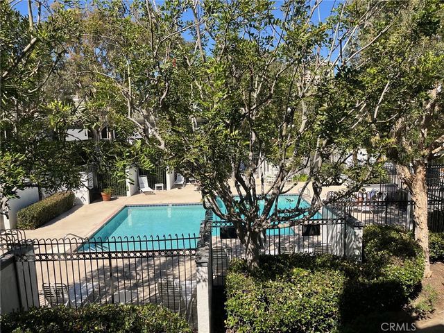230 LILLE LANE 204, Newport Beach, CA 92663