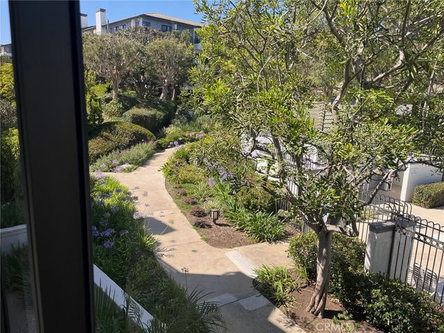 230 LILLE LANE 204, Newport Beach, CA 92663