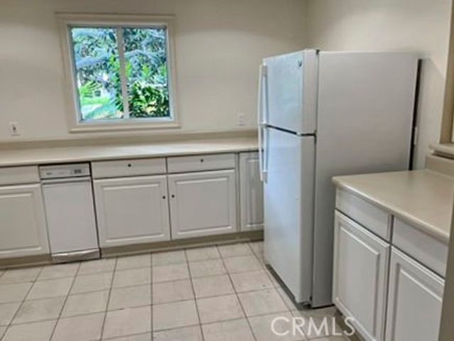 230 LILLE LANE 204, Newport Beach, CA 92663