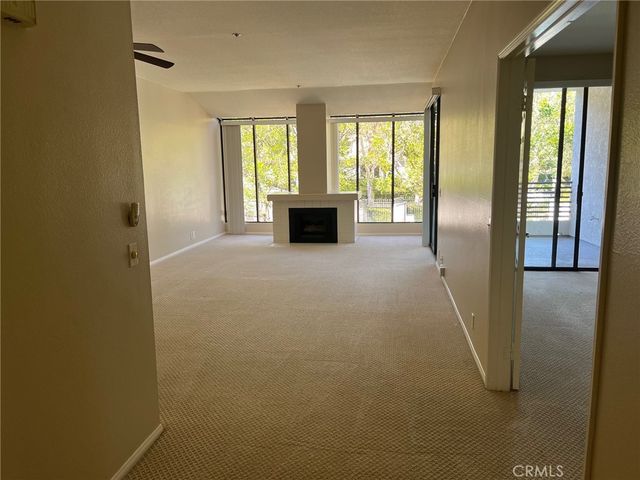 230 LILLE LANE 204, Newport Beach, CA 92663