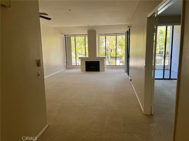 230 LILLE LANE 204, Newport Beach, CA 92663