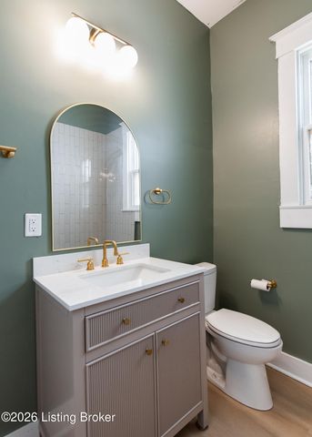 424 Gwendolyn St, Louisville, KY 40203