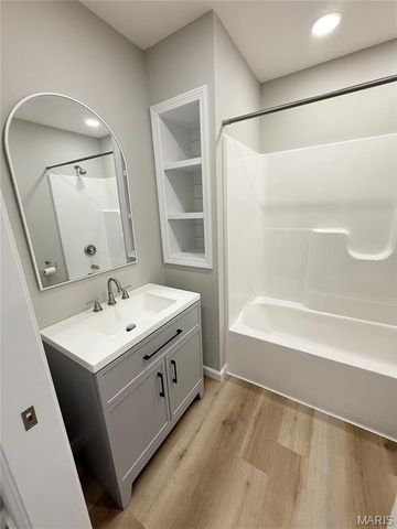 604 N Henderson Street A&B, Salem, MO 65560