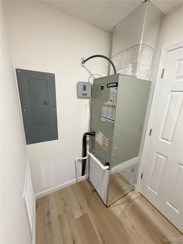 604 N Henderson Street A&B, Salem, MO 65560