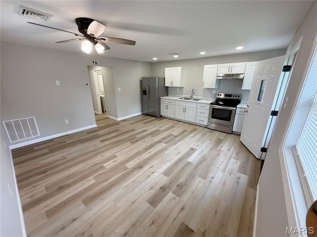 604 N Henderson Street A&B, Salem, MO 65560