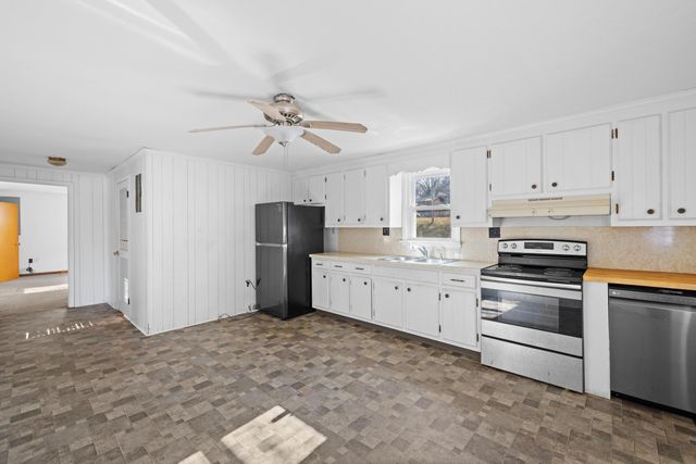 1340 B ST, Waynesboro, VA 22980