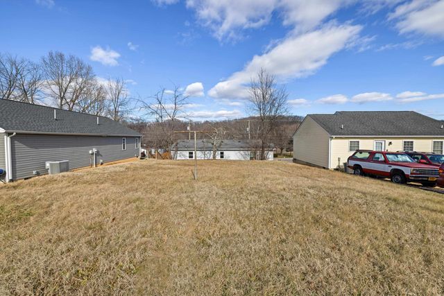 1340 B ST, Waynesboro, VA 22980