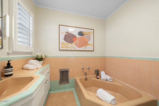 2240 Sherwood Road, San Marino, CA 91108