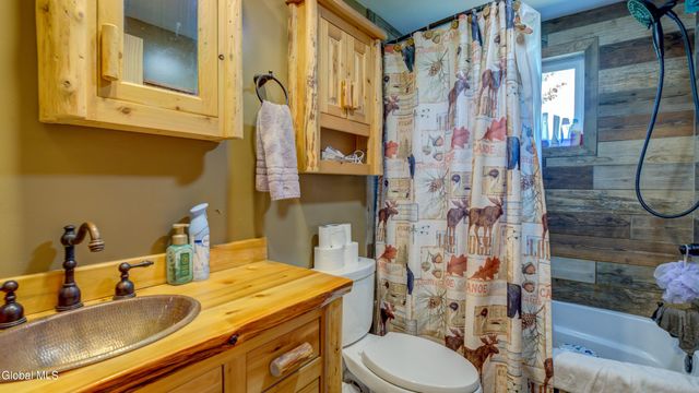 200 Blanchard Road, Mayfield, NY 12078