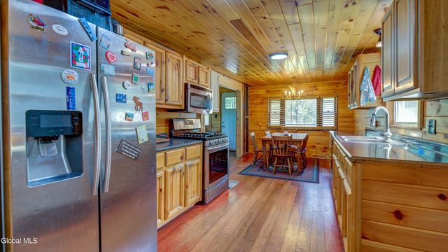200 Blanchard Road, Mayfield, NY 12078