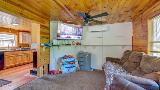 200 Blanchard Road, Mayfield, NY 12078