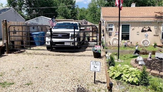 16925 10th Avenue, East Moline, IL 61244