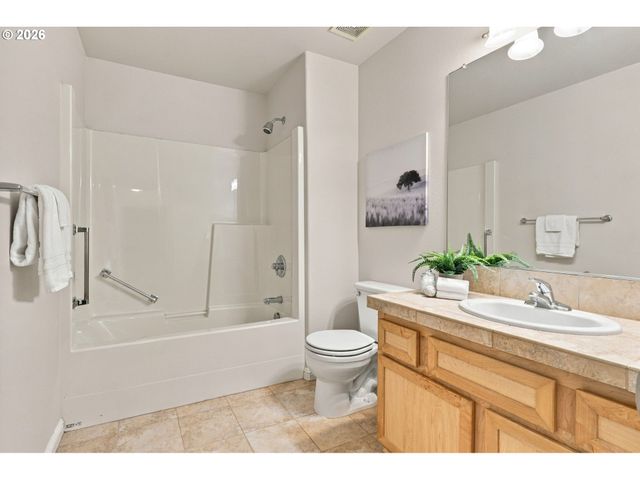 17151 Sw WHITLEY Way, Beaverton, OR 97006
