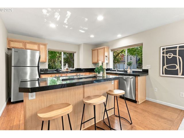 17151 Sw WHITLEY Way, Beaverton, OR 97006