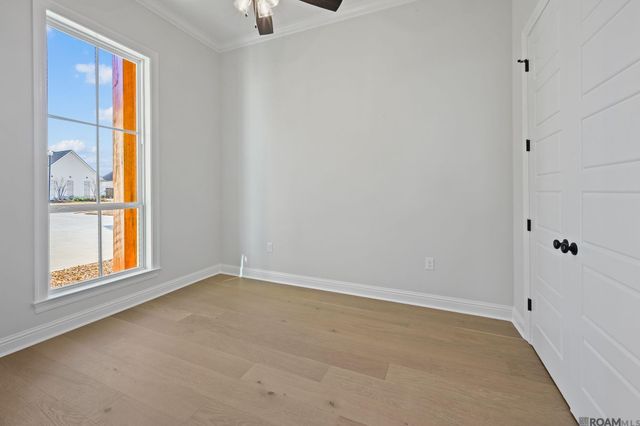 38166 Sweet Briar Dr, Prairieville, LA 70769