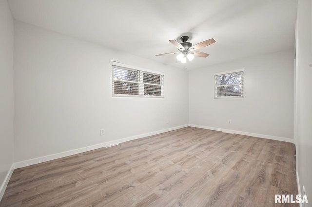 6822 N KIMBERLY Drive, Peoria, IL 61614