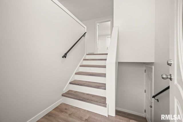 6822 N KIMBERLY Drive, Peoria, IL 61614