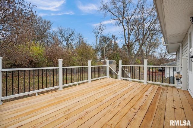 6822 N KIMBERLY Drive, Peoria, IL 61614