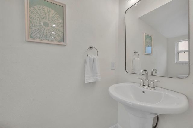 1172 S BEACH CIRCLE, Kissimmee, FL 34746