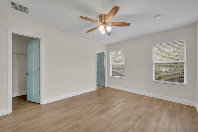 1172 S BEACH CIRCLE, Kissimmee, FL 34746