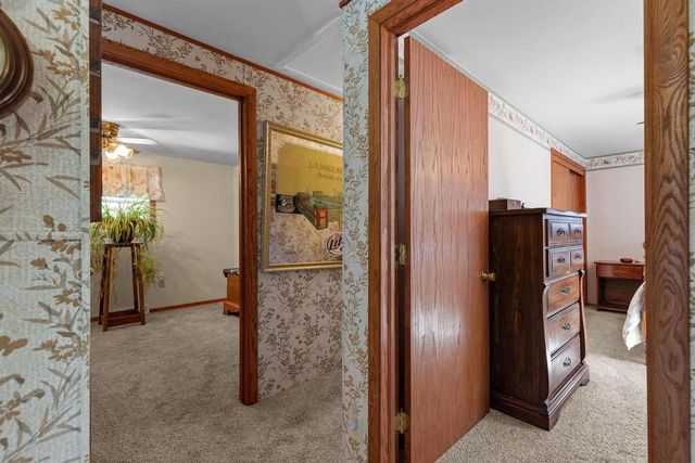 1926 OHIO STREET, Oshkosh, WI 54902
