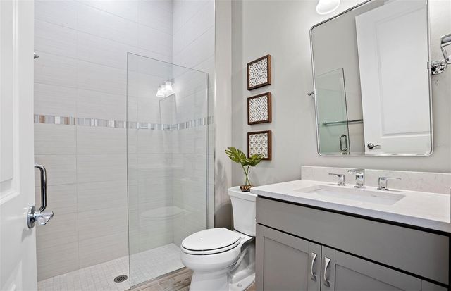 7452 SUMMER COURT, Sarasota, FL 34231