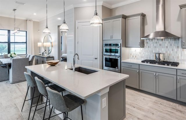 7452 SUMMER COURT, Sarasota, FL 34231