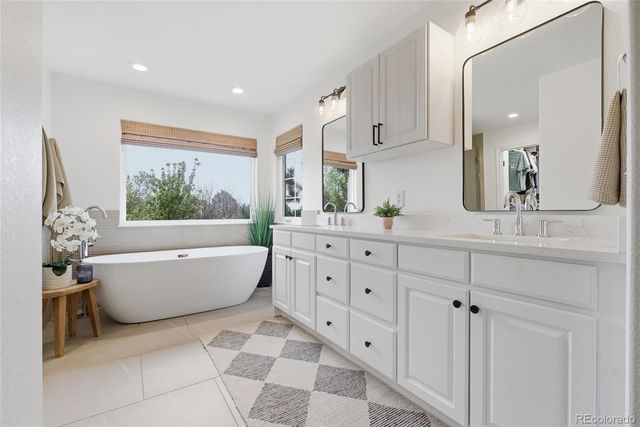 7185 Turweston Lane, Castle Pines, CO 80108