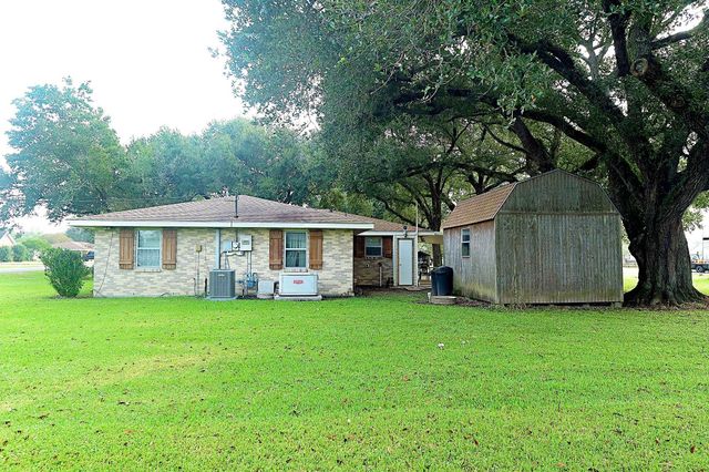 201 Supercharge Drive, Thibodaux, LA 70301