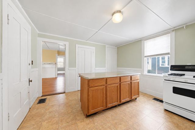 34 West Street, Concord, NH 03301