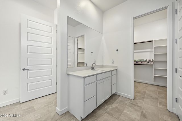 9654 W MITCHELL Drive, Phoenix, AZ 85037