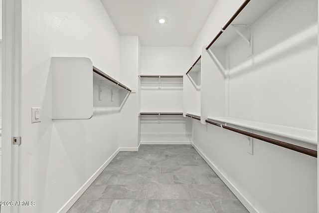 9654 W MITCHELL Drive, Phoenix, AZ 85037