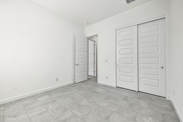 9654 W MITCHELL Drive, Phoenix, AZ 85037