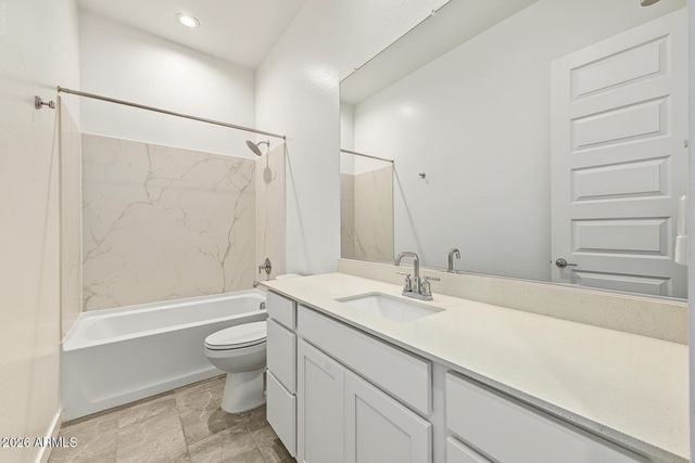 9654 W MITCHELL Drive, Phoenix, AZ 85037