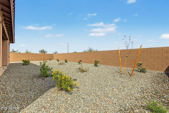 9654 W MITCHELL Drive, Phoenix, AZ 85037