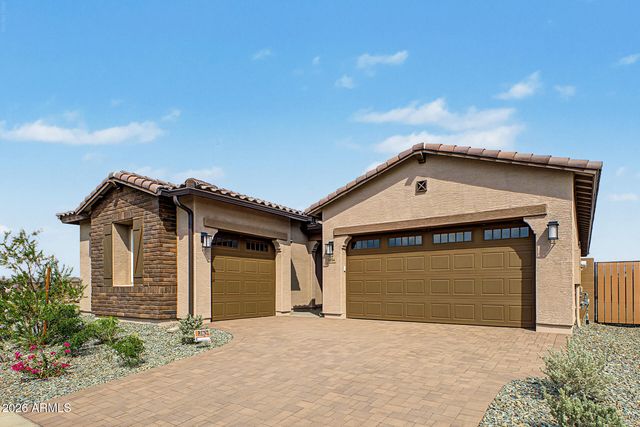 9654 W MITCHELL Drive, Phoenix, AZ 85037