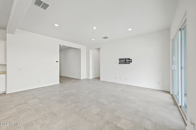 9654 W MITCHELL Drive, Phoenix, AZ 85037