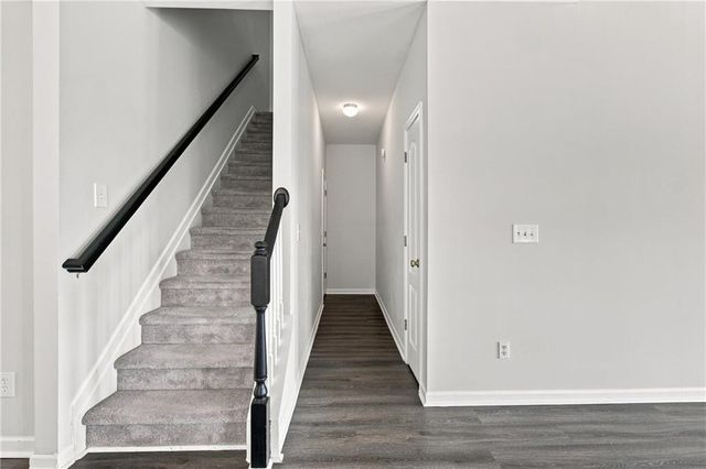 1923 Hoods Fort Circle NW 29, Kennesaw, GA 30144