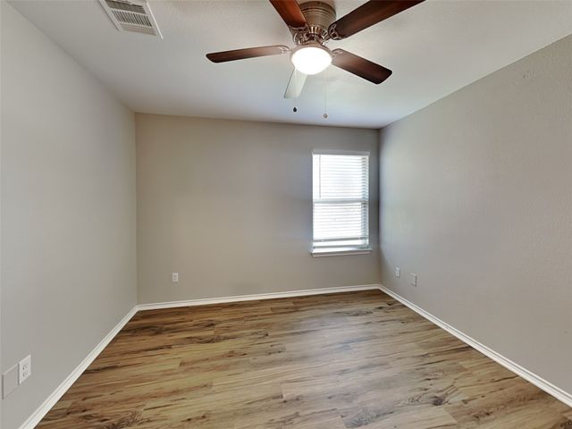 2002 Grimes Drive, Forney, TX 75126