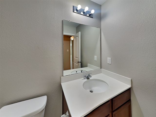 2002 Grimes Drive, Forney, TX 75126