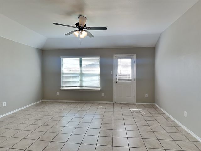 2002 Grimes Drive, Forney, TX 75126