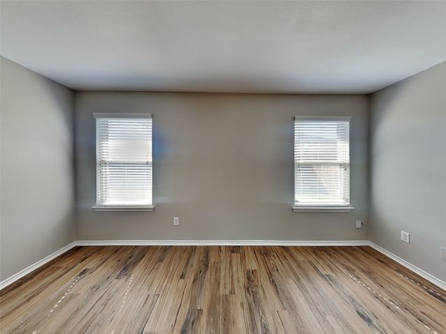 2002 Grimes Drive, Forney, TX 75126