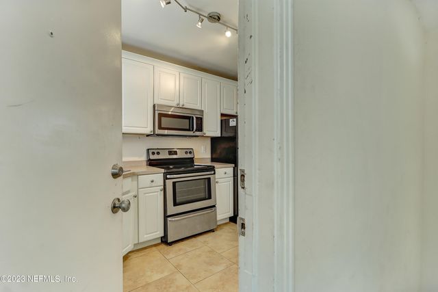 2358 HERSCHEL Street 3, Jacksonville, FL 32204
