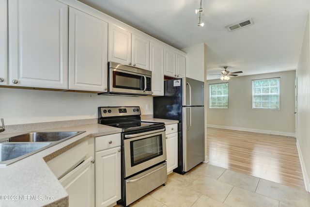 2358 HERSCHEL Street 3, Jacksonville, FL 32204