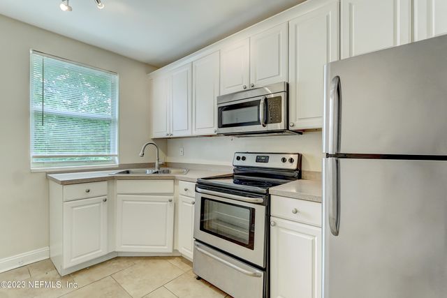 2358 HERSCHEL Street 3, Jacksonville, FL 32204